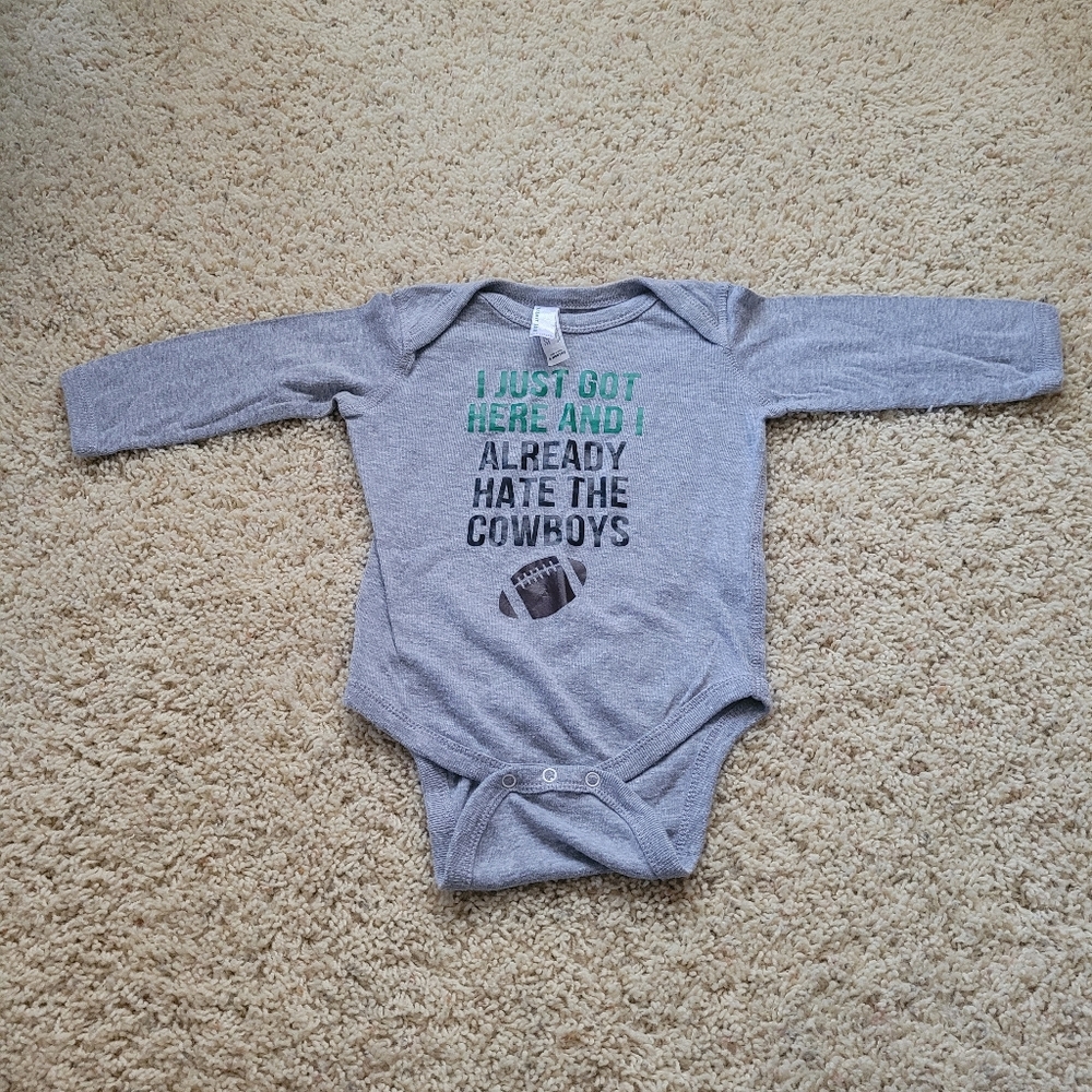 Rabbit Skins 6 Months Philadelphia Eagles Football Baby Bodysuit